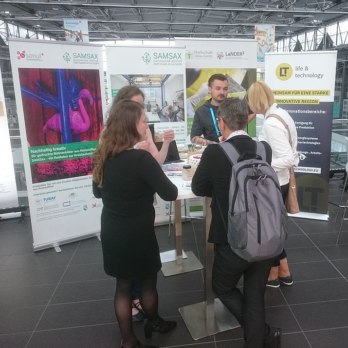 Joint stand at the innovation conference